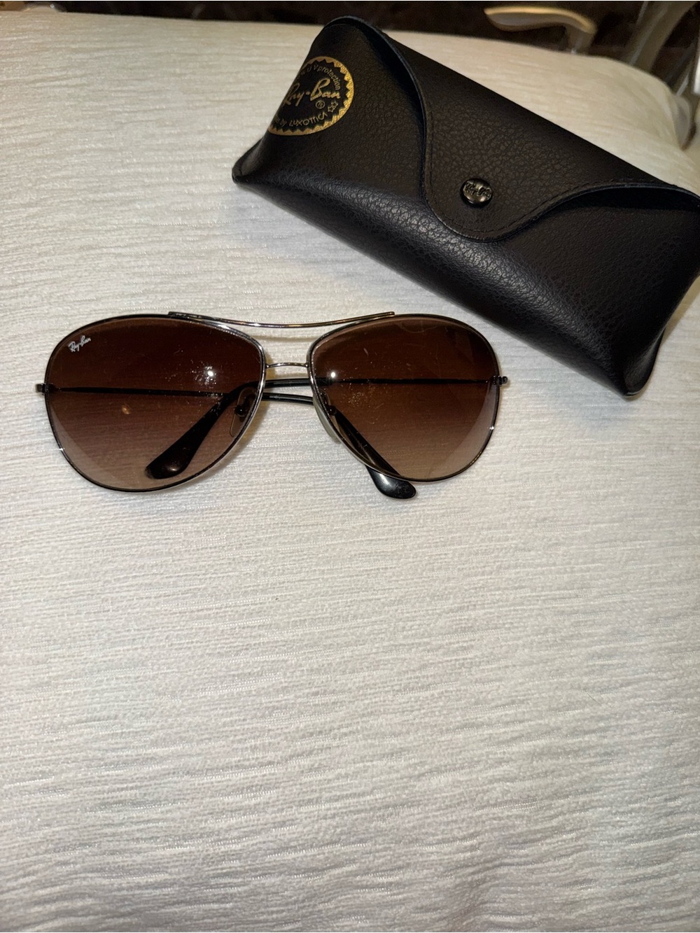 Ray-Ban Aviator Sunglasses Brown Gradient Lens • Classic w/ Case - Picture 4 of 7